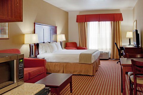 Express & South By Ihg 2*