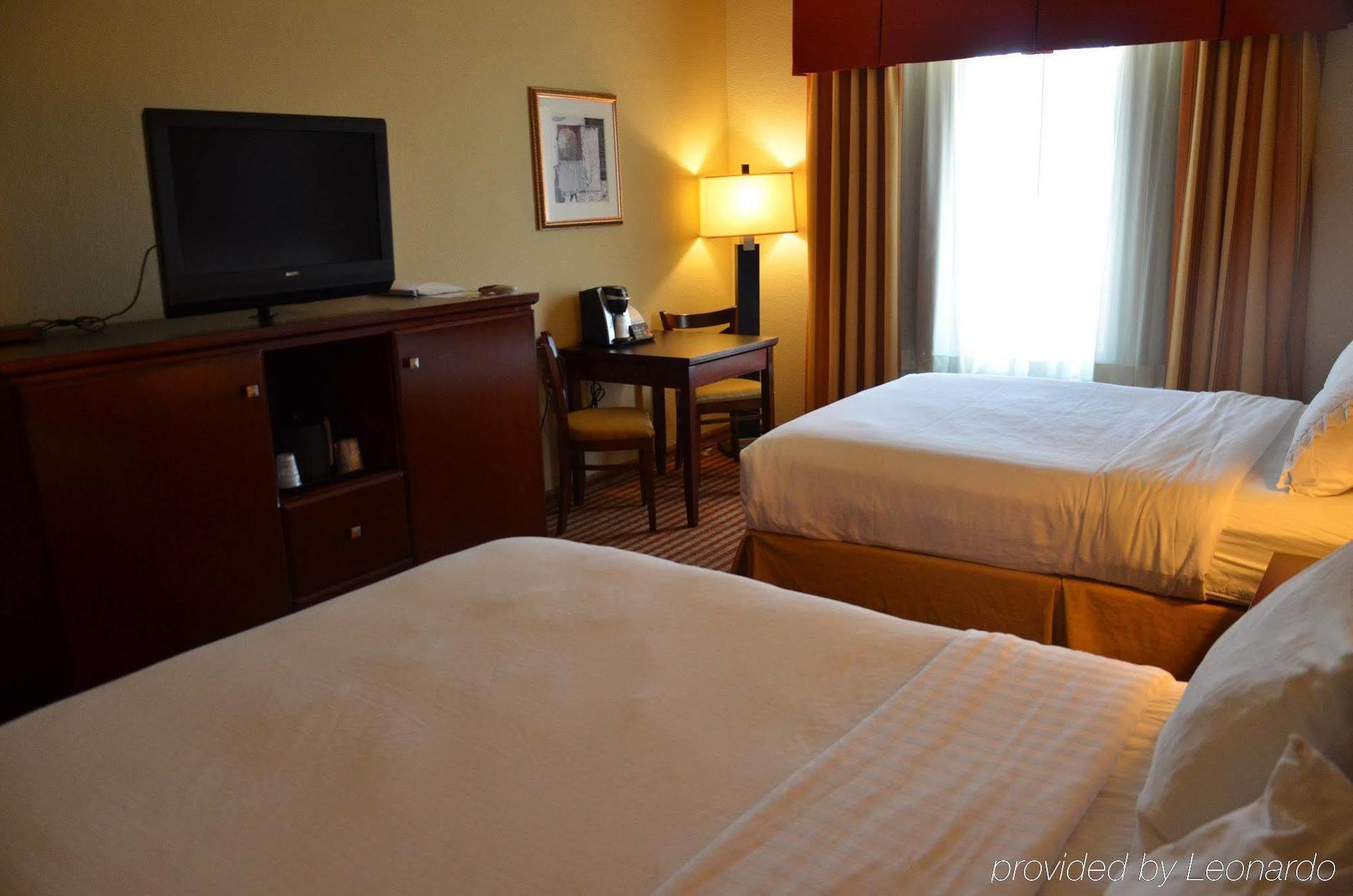 Hotel Express & South By Ihg 2*