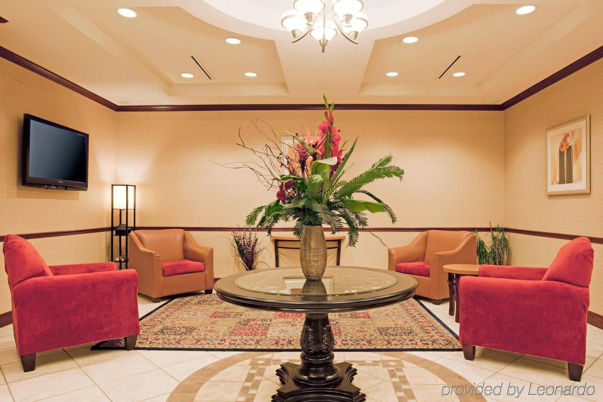 Express & South By Ihg Hotel